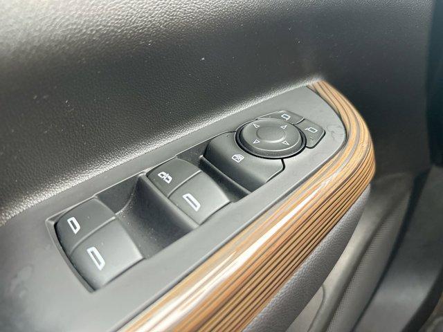 used 2023 GMC Acadia car, priced at $28,988