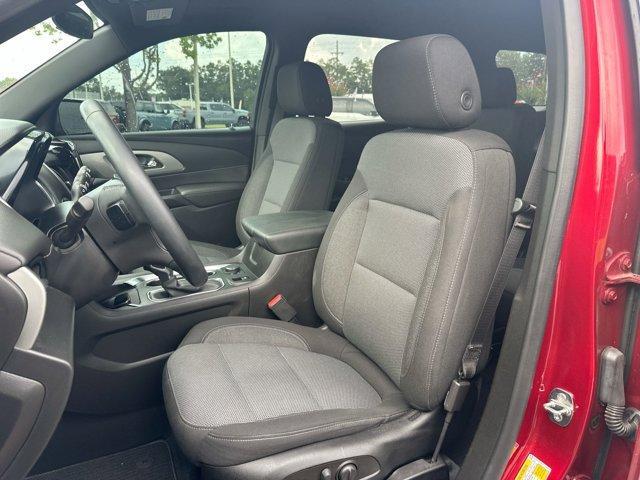 used 2023 Chevrolet Traverse car, priced at $32,995