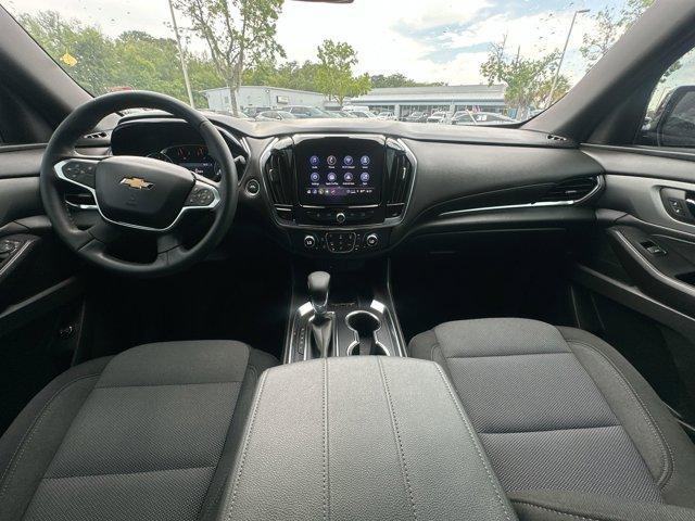 used 2023 Chevrolet Traverse car, priced at $32,995