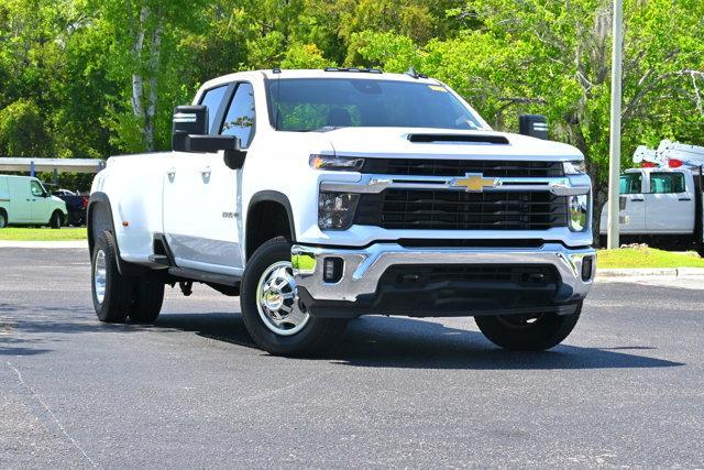 used 2024 Chevrolet Silverado 3500 car, priced at $59,999