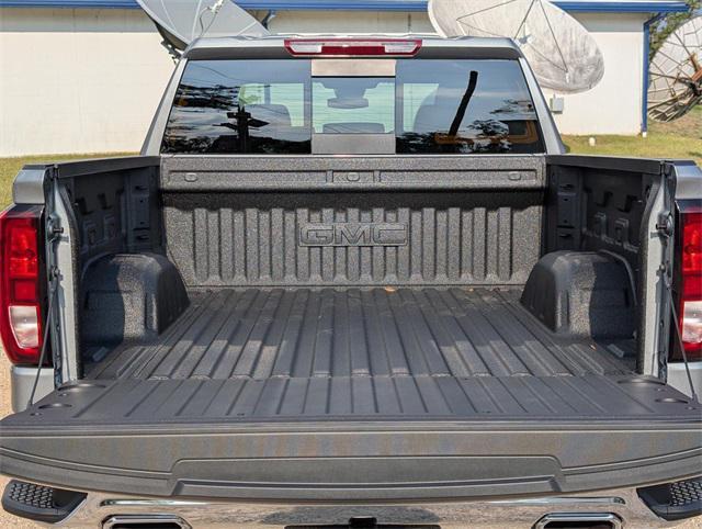 new 2026 GMC Sierra 1500 car, priced at $65,260