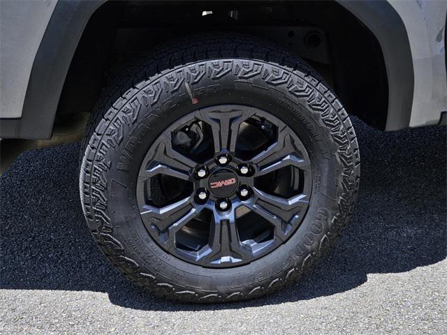 used 2024 GMC Canyon car, priced at $37,995