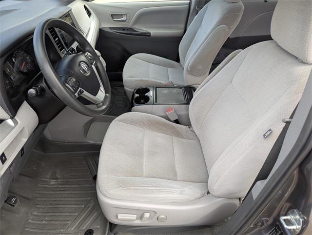 used 2015 Toyota Sienna car