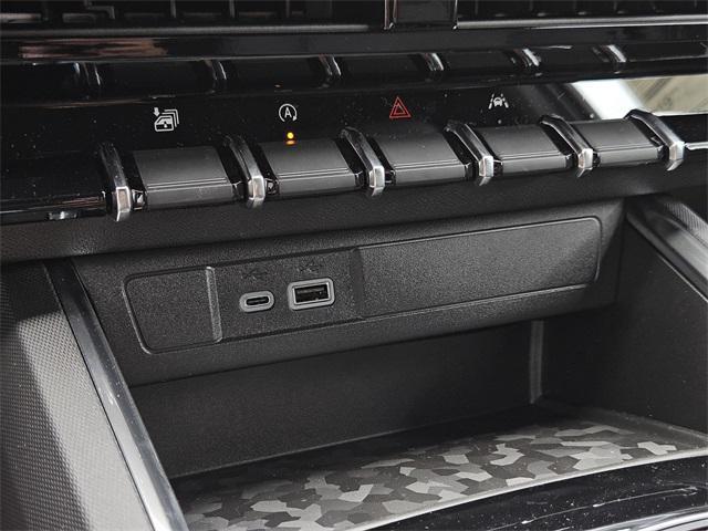 new 2025 GMC Canyon car, priced at $47,245