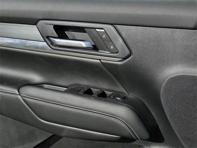 new 2025 GMC Terrain car, priced at $33,395