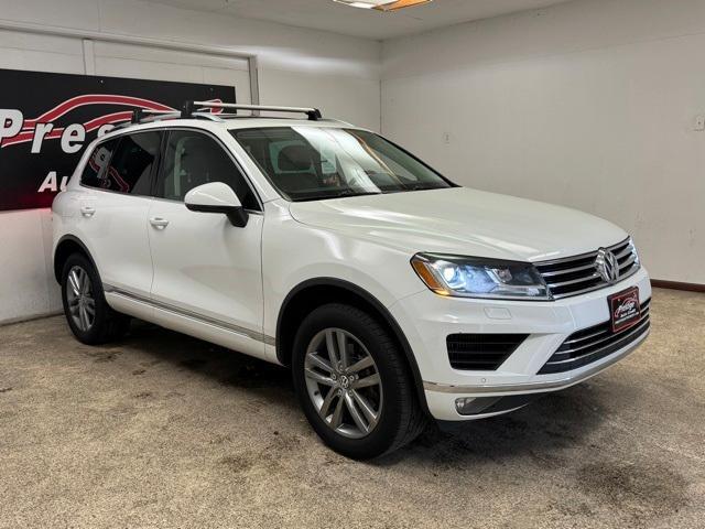 used 2016 Volkswagen Touareg car, priced at $23,549