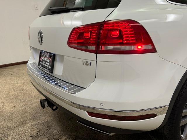 used 2016 Volkswagen Touareg car, priced at $23,549