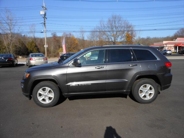 used 2017 Jeep Grand Cherokee car, priced at $16,995