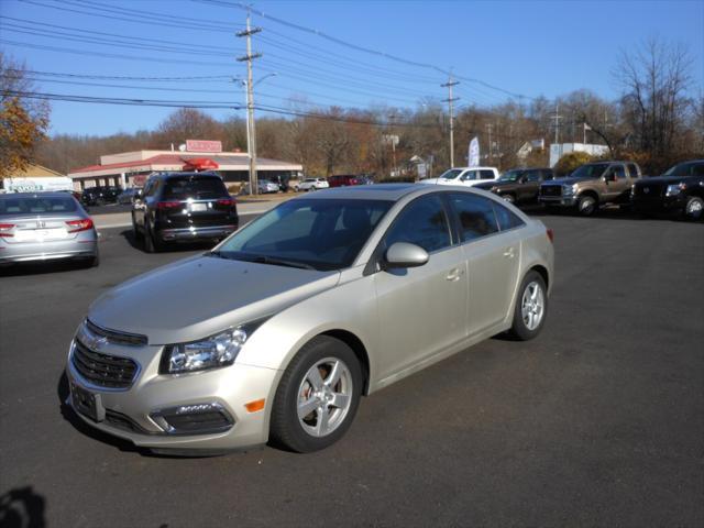 used 2015 Chevrolet Cruze car, priced at $10,995