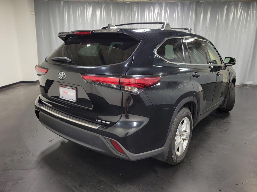 used 2022 Toyota Highlander car, priced at $23,995