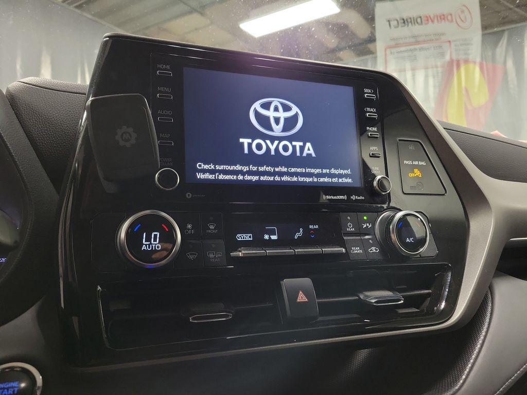 used 2022 Toyota Highlander car, priced at $23,995