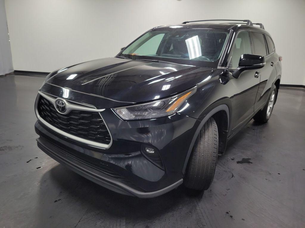 used 2022 Toyota Highlander car, priced at $23,995