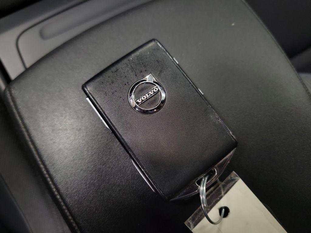 used 2023 Volvo XC40 Recharge Pure Electric car, priced at $25,995