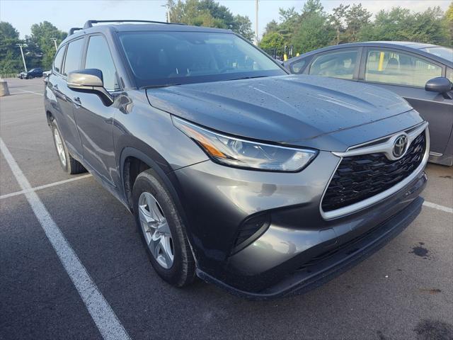 used 2023 Toyota Highlander car, priced at $32,995