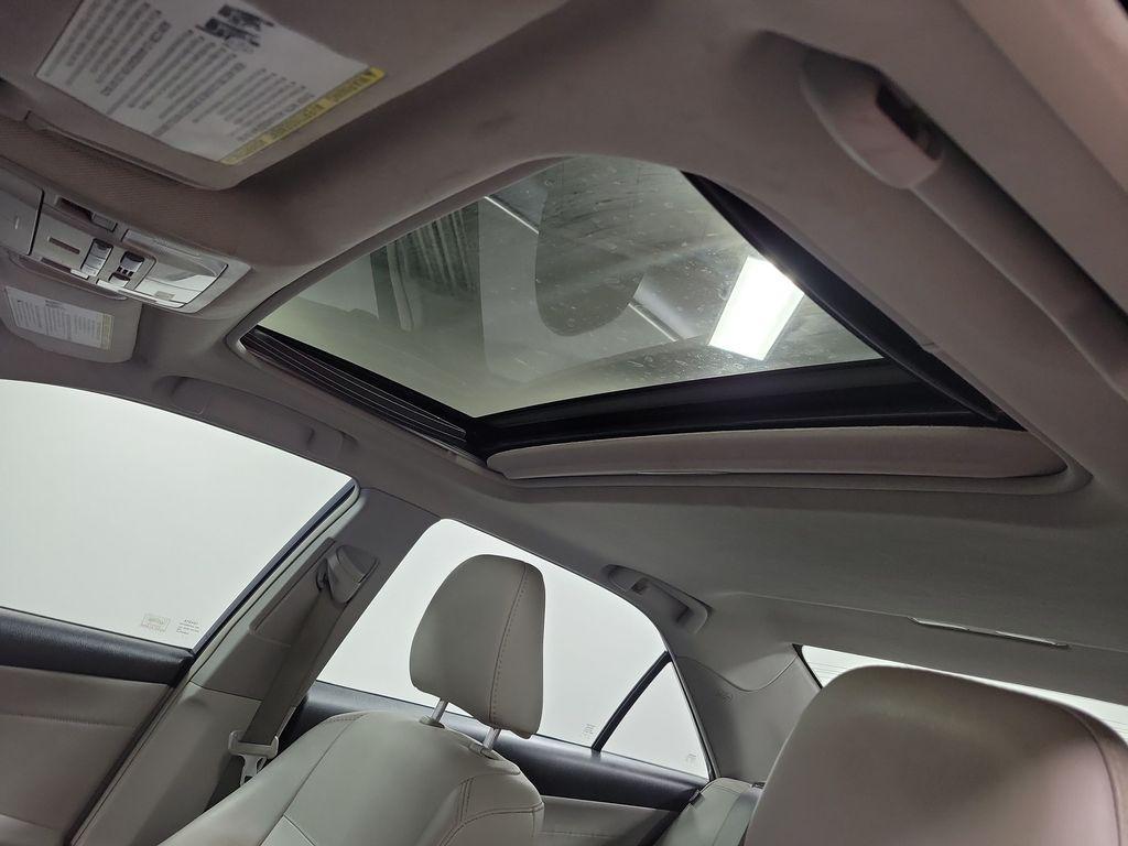 used 2013 Toyota Camry Hybrid car, priced at $10,500