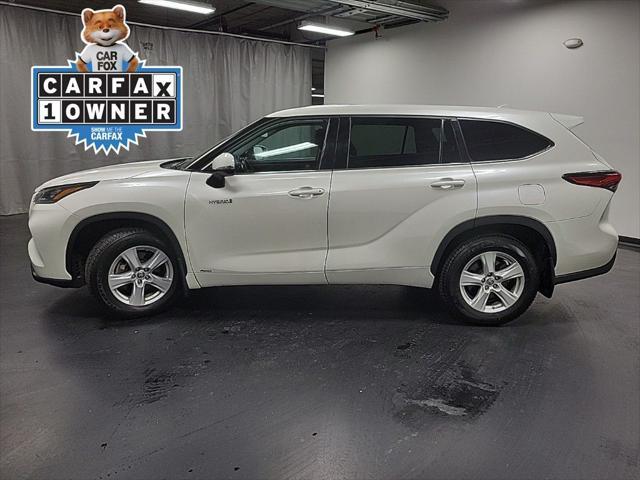 used 2020 Toyota Highlander Hybrid car, priced at $23,995