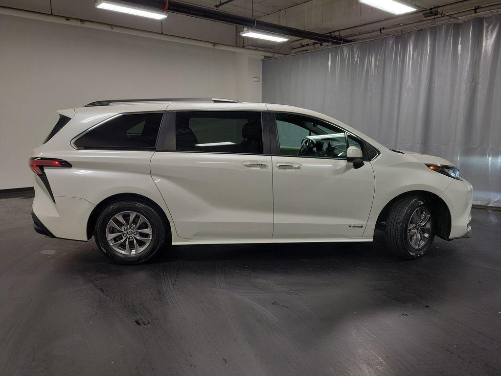 used 2021 Toyota Sienna car, priced at $30,995