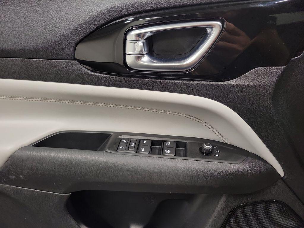 used 2022 Jeep Compass car, priced at $20,995