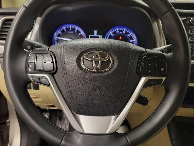 used 2016 Toyota Highlander car, priced at $17,995