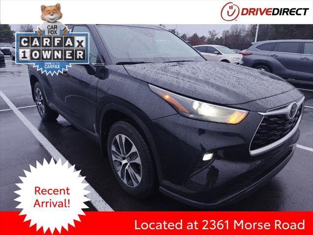 used 2024 Toyota Highlander car, priced at $41,995