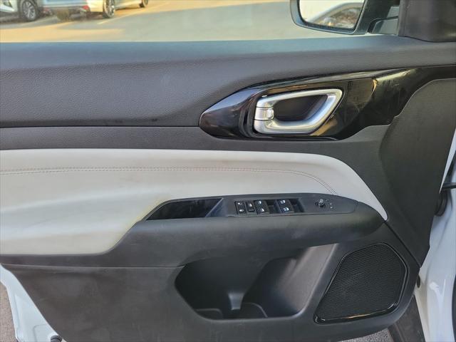 used 2025 Jeep Compass car, priced at $25,995