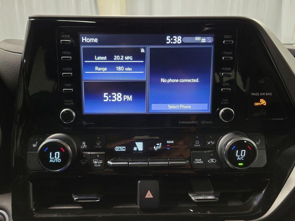 used 2021 Toyota Highlander car, priced at $31,995