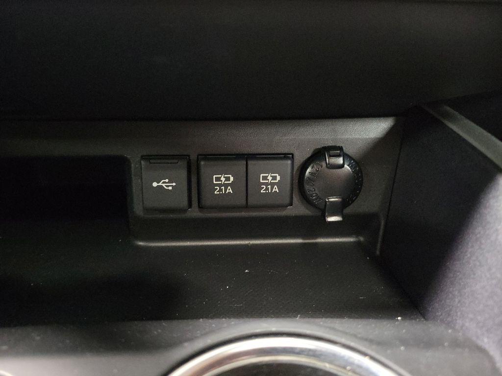 used 2021 Toyota Highlander car, priced at $31,995