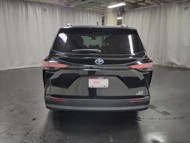 used 2022 Toyota Sienna car, priced at $27,995