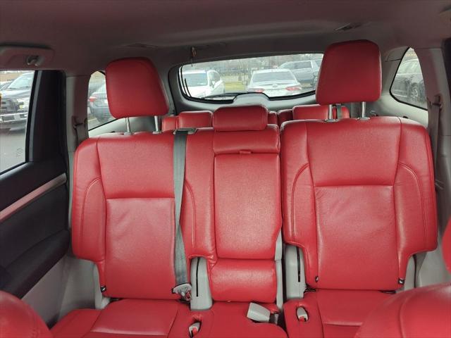 used 2019 Toyota Highlander car