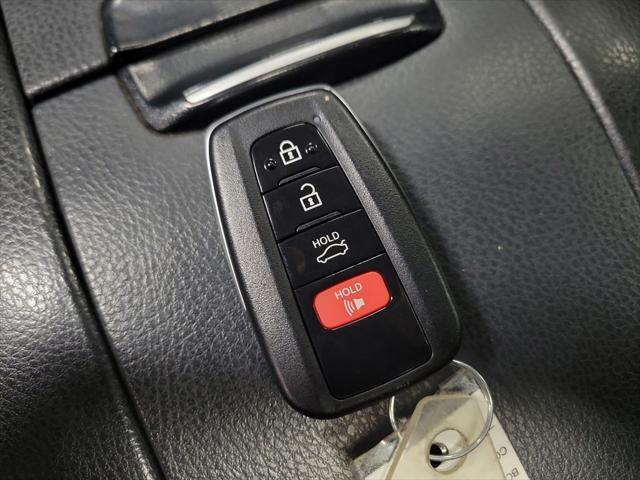 used 2016 Toyota Highlander car, priced at $13,500