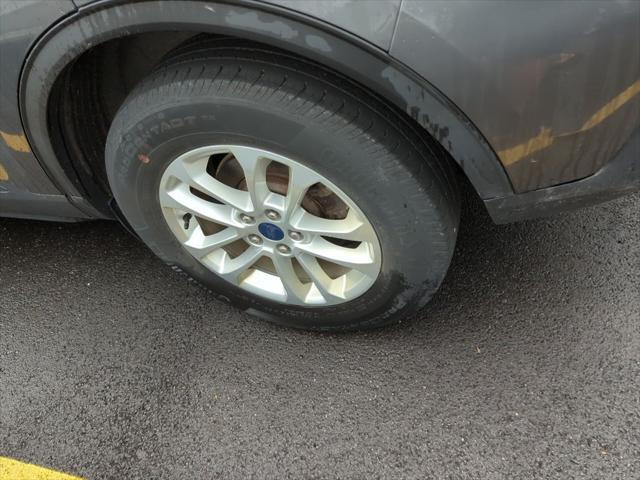 used 2022 Ford Escape car, priced at $19,995