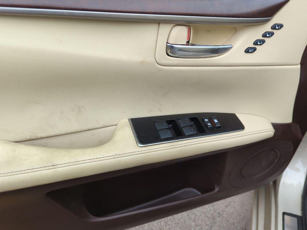 used 2017 Lexus ES 350 car, priced at $14,500