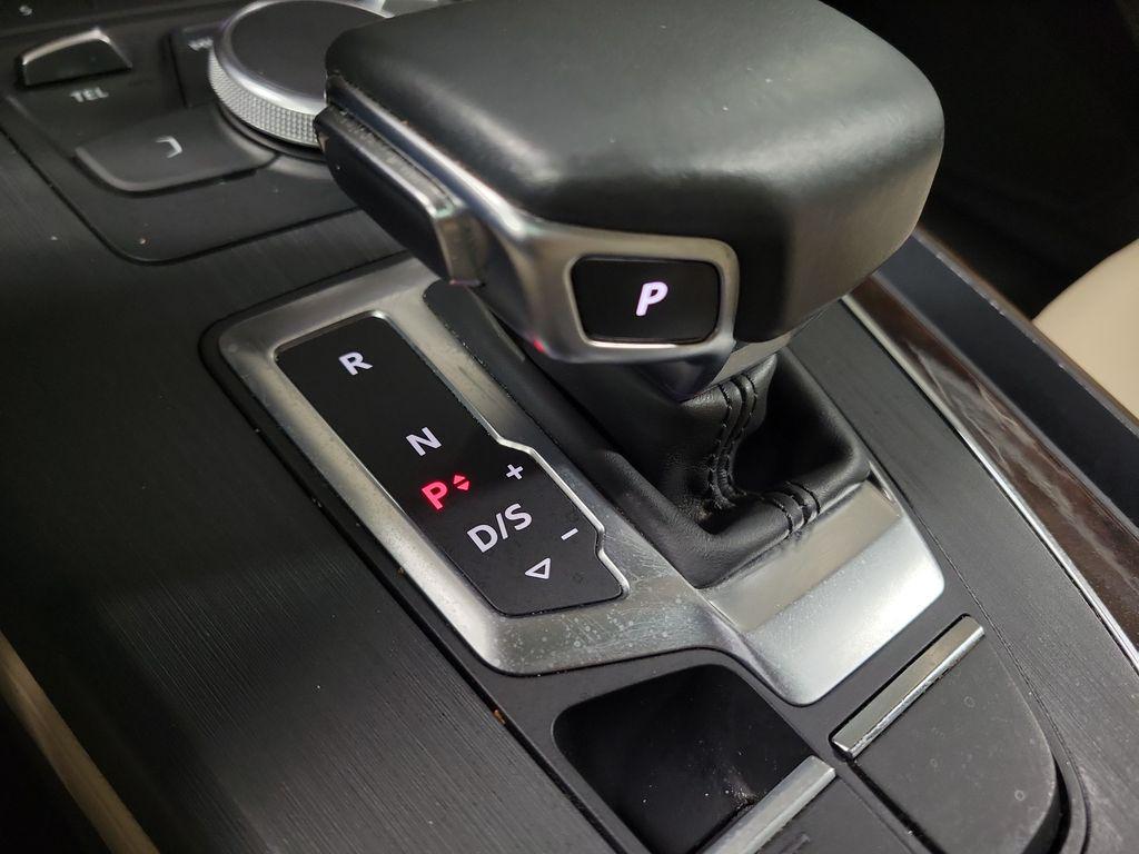 used 2020 Audi Q5 car, priced at $17,995