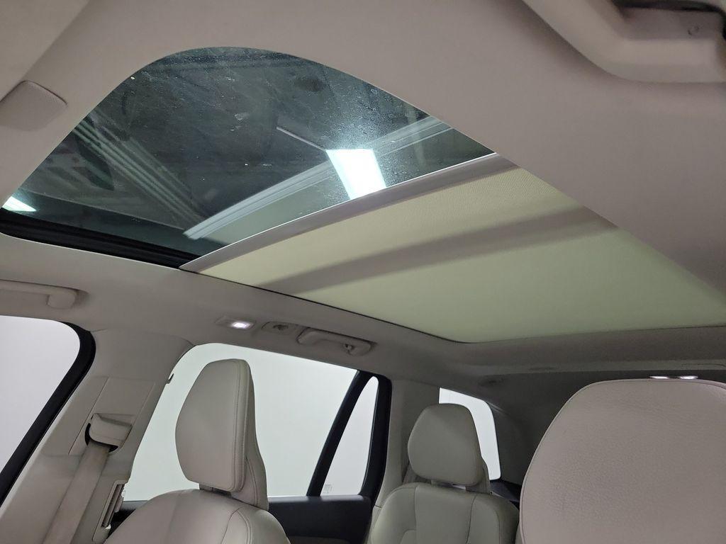 used 2023 Volvo XC90 car, priced at $32,995