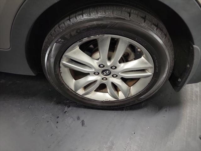 used 2013 Hyundai Santa Fe car, priced at $7,995