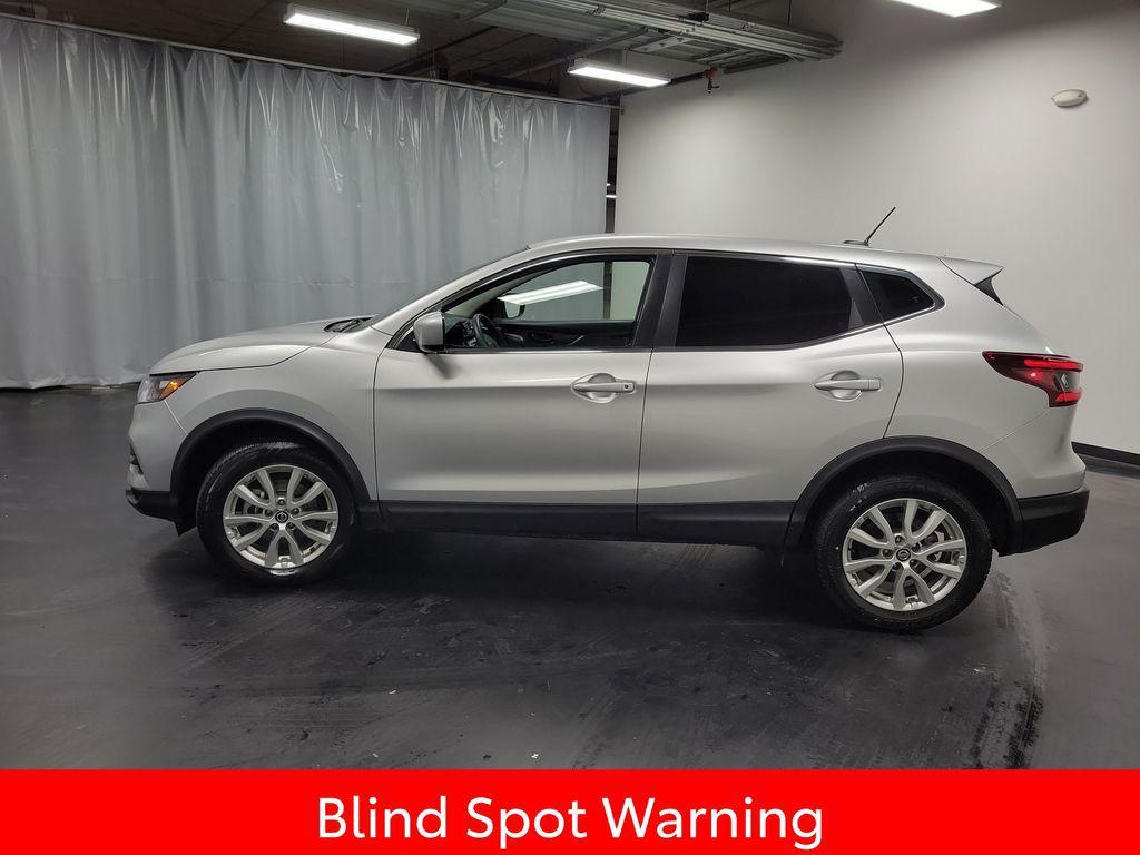 used 2022 Nissan Rogue Sport car, priced at $18,995