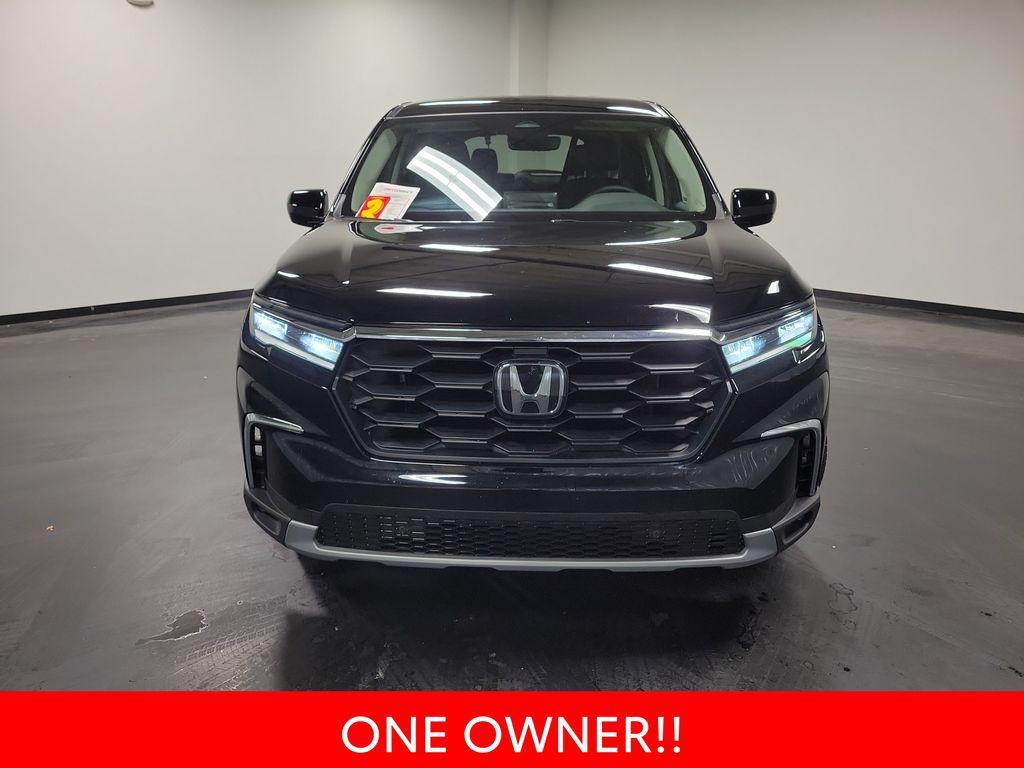 used 2023 Honda Pilot car, priced at $37,995