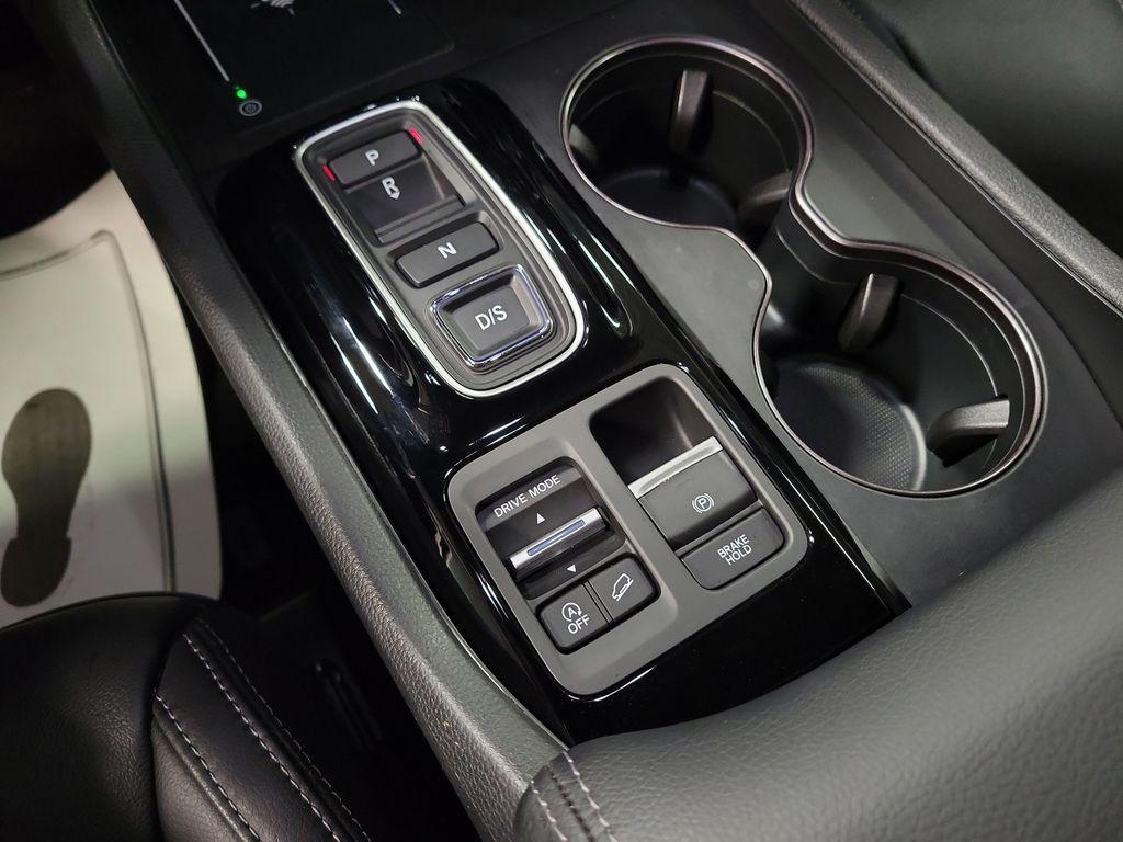 used 2023 Honda Pilot car, priced at $37,995