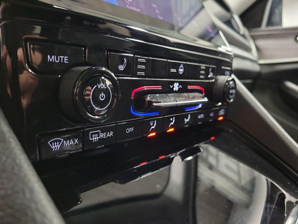 used 2024 Jeep Grand Cherokee 4xe car, priced at $24,995