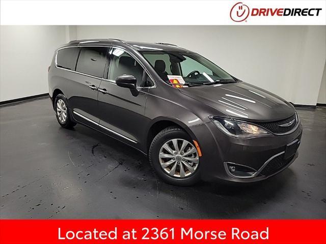 used 2017 Chrysler Pacifica car, priced at $14,500