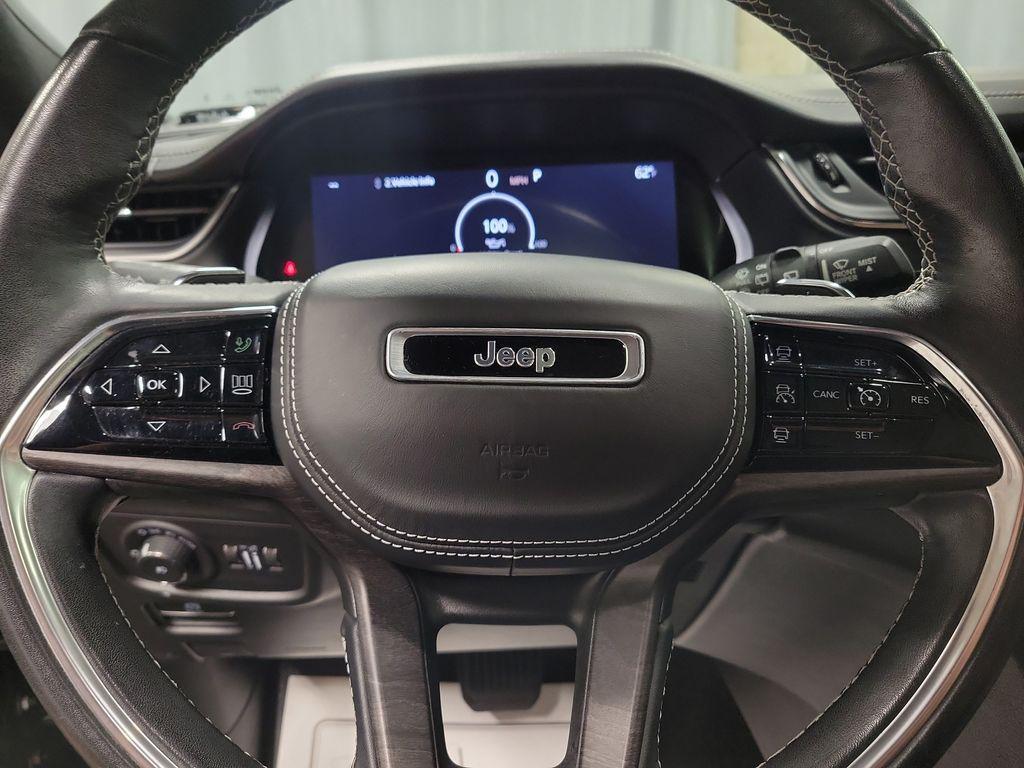 used 2022 Jeep Grand Cherokee car, priced at $27,500
