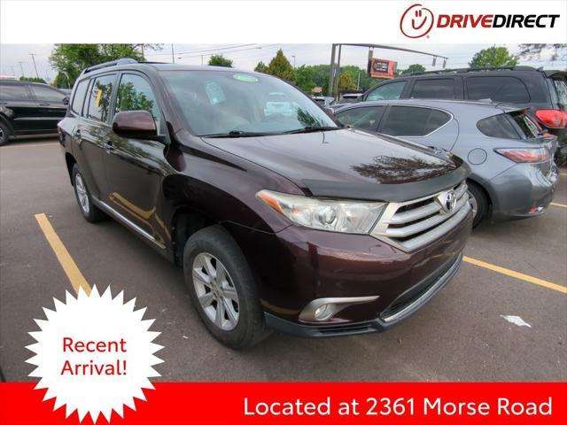 used 2013 Toyota Highlander car, priced at $12,995