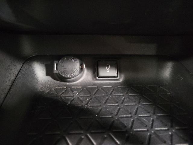 used 2022 Toyota RAV4 Hybrid car, priced at $25,995