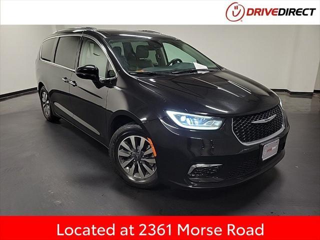 used 2021 Chrysler Pacifica car, priced at $19,995