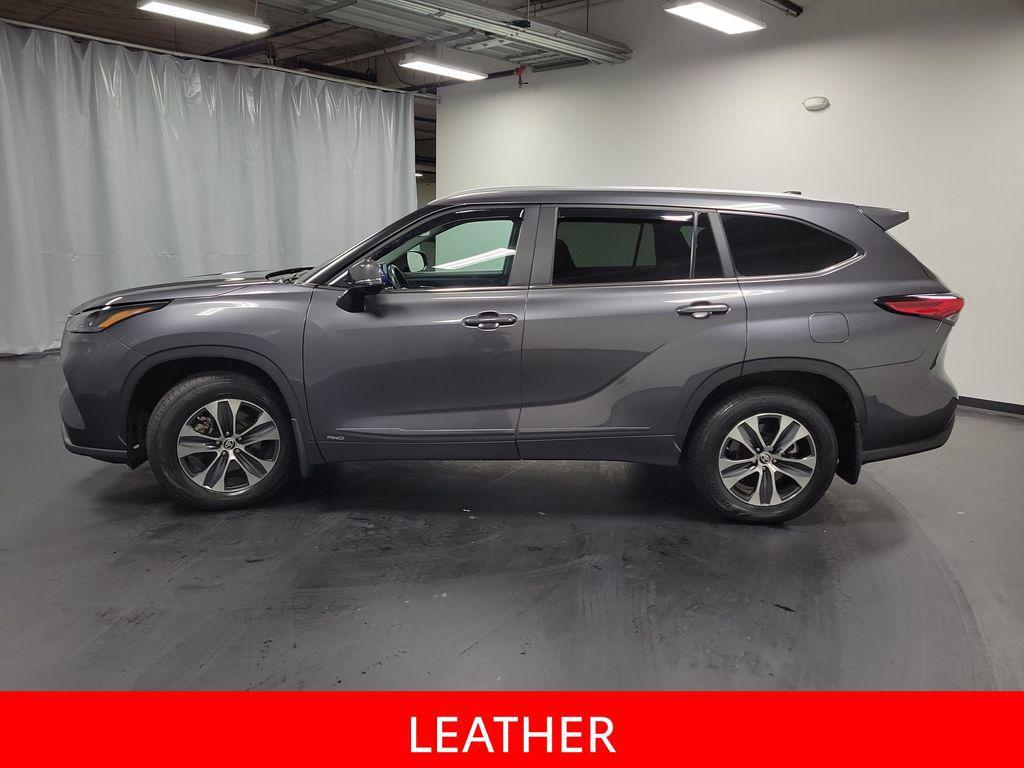 used 2023 Toyota Highlander Hybrid car, priced at $30,995