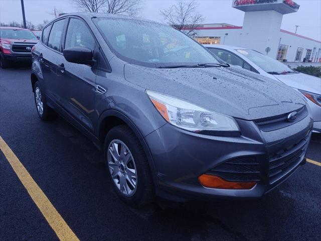 used 2013 Ford Escape car, priced at $7,500