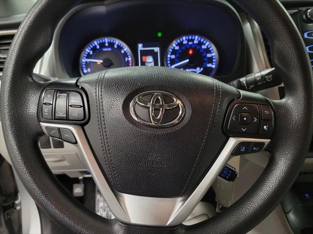 used 2018 Toyota Highlander car, priced at $16,995
