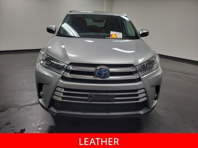 used 2018 Toyota Highlander Hybrid car, priced at $24,995