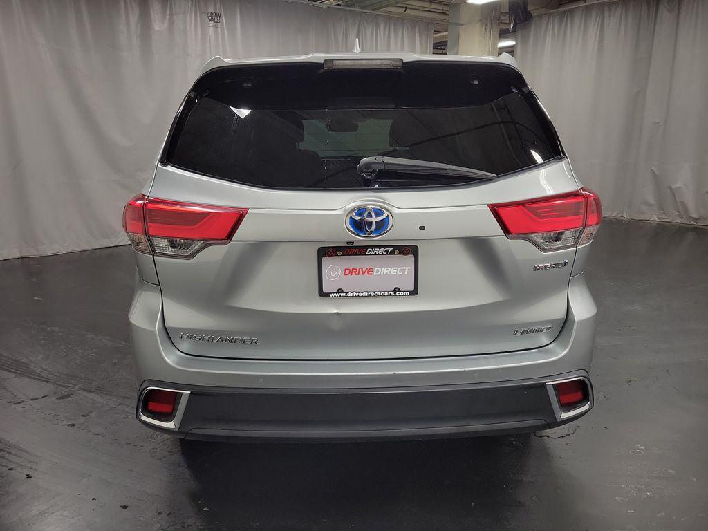 used 2018 Toyota Highlander Hybrid car, priced at $20,500