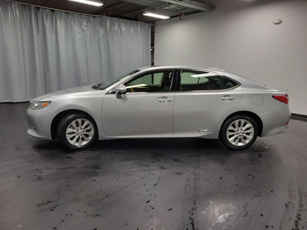 used 2014 Lexus ES 300h car, priced at $14,995